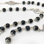 Swirled Glass bead detail