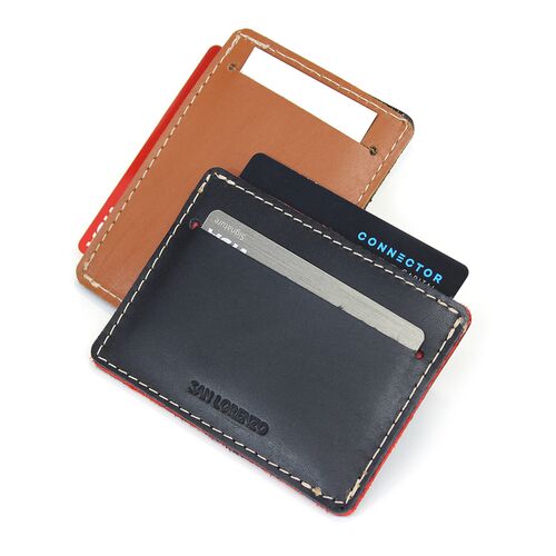 Leather Horizontal Flat Card Holder holds credit cards