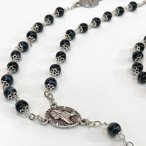 Swirled Glass Rosary with Medallion of Pope Francis
